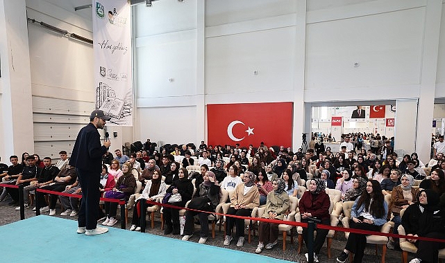 6. Karaman Kitap Günleri'nde Ünlü Yazarlar Okurlarıyla Buluşuyor