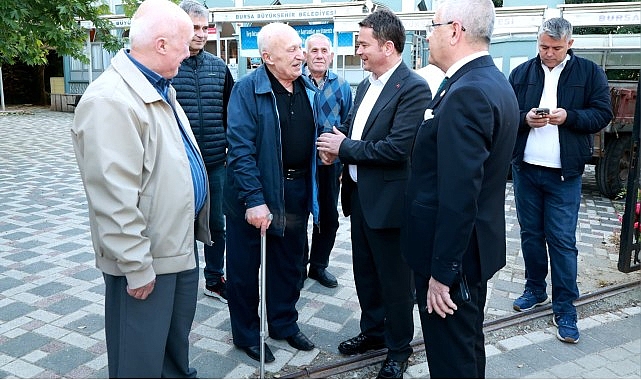Başkan Erkan Aydın Vatandaşlarla Bayramlaştı