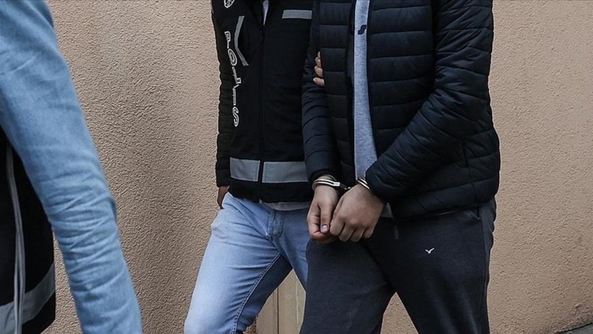 Denizli'de belediyeye rüşvet operasyonu: 13 gözaltı