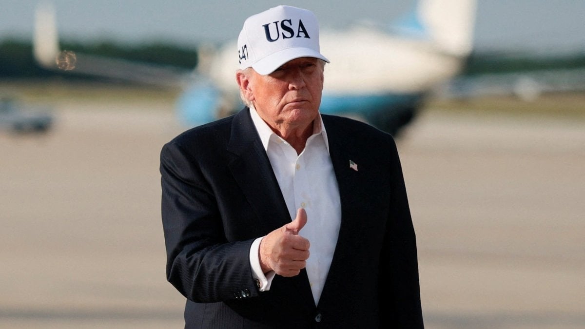 Donald Trump: İran'a yarın yapılacak saldırı ertelendi