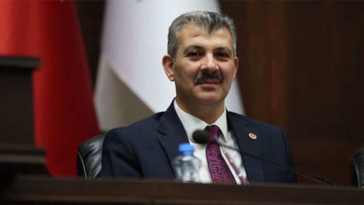 Eşi fakirlik belgesi alan AK Partili Hüseyin Altınsoy özür diledi