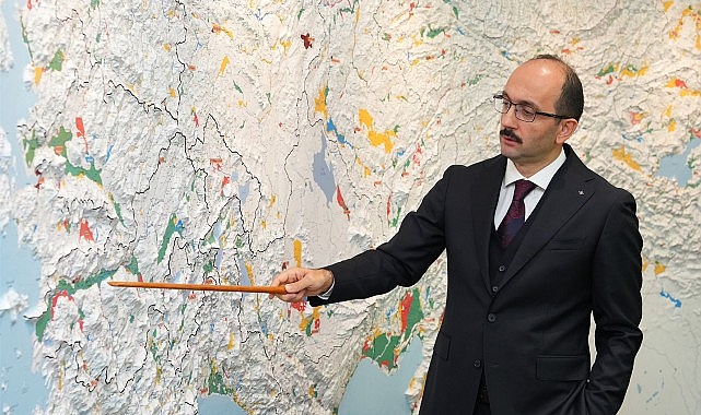 Küçük Menderes'in "altın" yılı 205 bin dekar araziye bereket akacak
