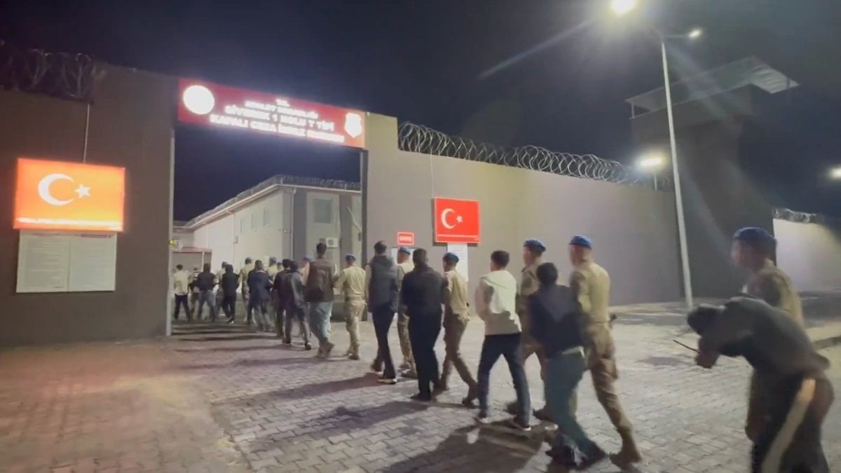 Şanlıurfa'da uyuşturucu tacirlerine operasyon: 88 tutuklama