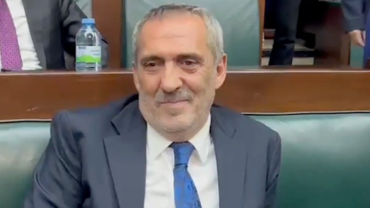 Ünlü sanatçı Yavuz Bingöl, AK Parti Grup Toplantısı'na katıldı