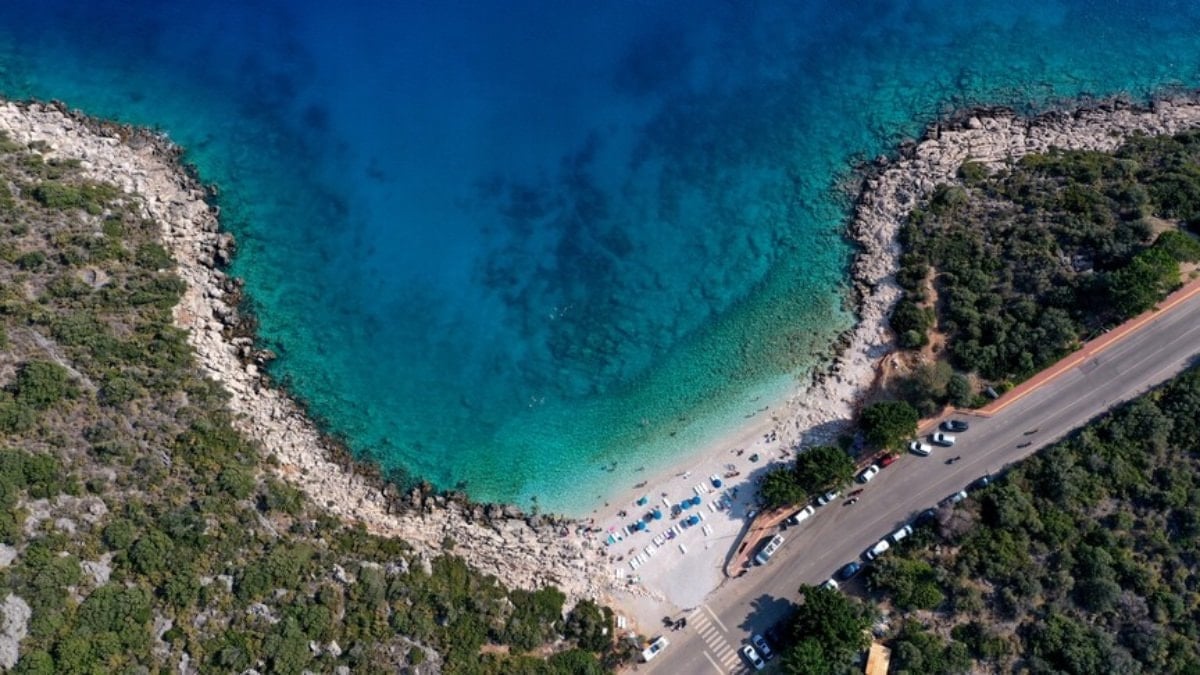 Antalya mavi bayraklı plajda dünya lideri