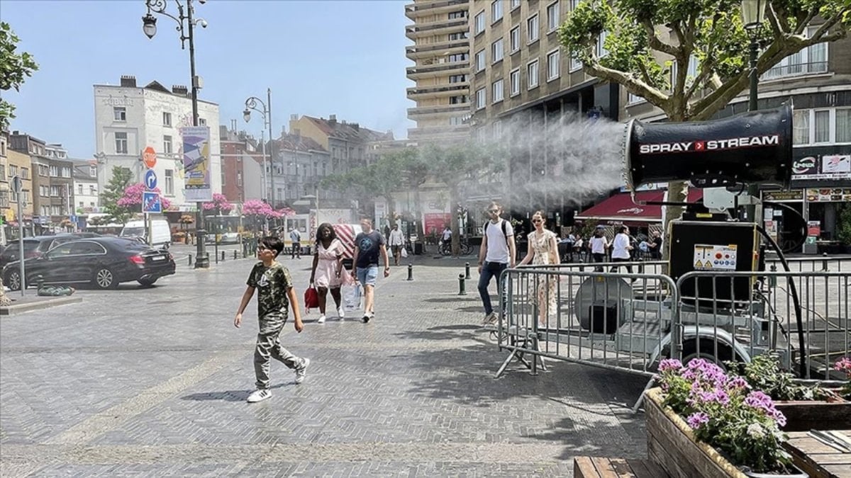 Avrupa’yı sıcak hava dalgası vurdu: Sıcaklıklar rekor seviyede seyrediyor