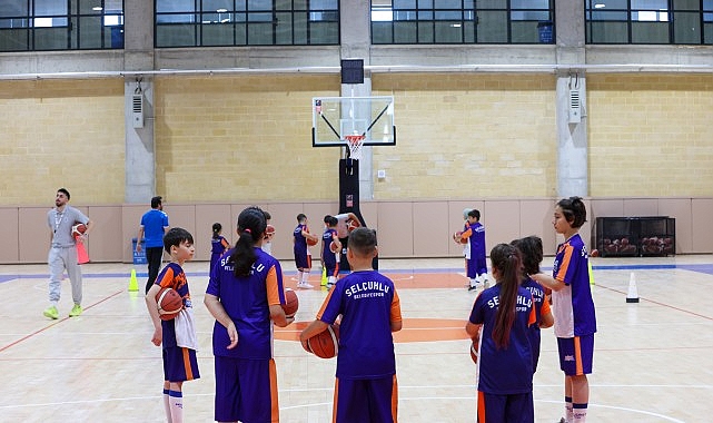 Başkan Pekyatırmacı'dan Selçuklu Sporcu Seçme ve Yetiştirme Merkezi'ne Ziyaret