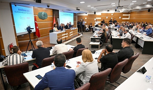 Bornova'da altyapı hizmetleri ve uluslararası iş birlikleri güçleniyor