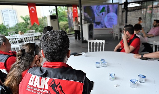 Bornova'da orman yangınlarının nedenleri ve çözüm yolları masaya yatırıldı