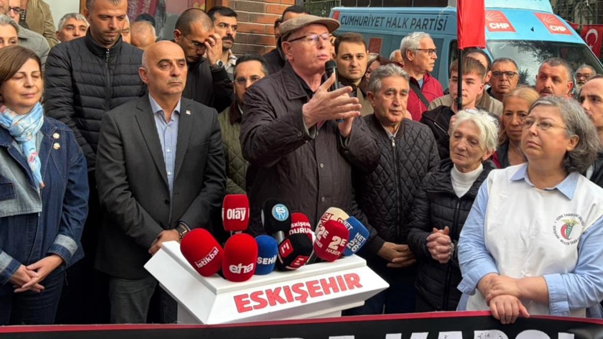 CHP'li Belediye Başkanı, Kemal Kılıçdaroğlu'nu eleştirmek isterken Atatürk'e hain dedi