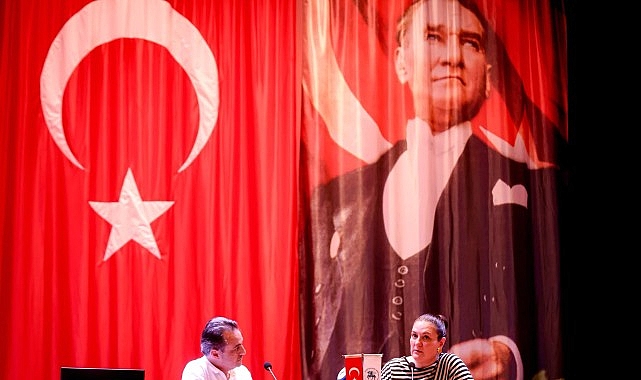 DEÜ Talks'un 4. Konuğu Tuna Ortaylı Oldu