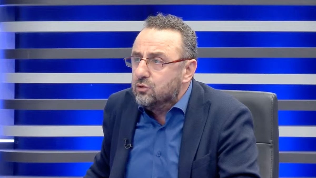 Halk Tv canlı yayınında darbe iması