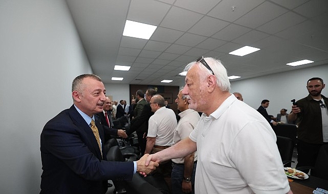 Kocaeli esnafı, Başkan Büyükakın'ı ağırladı: "Siz proje getirin, biz destekleyelim"