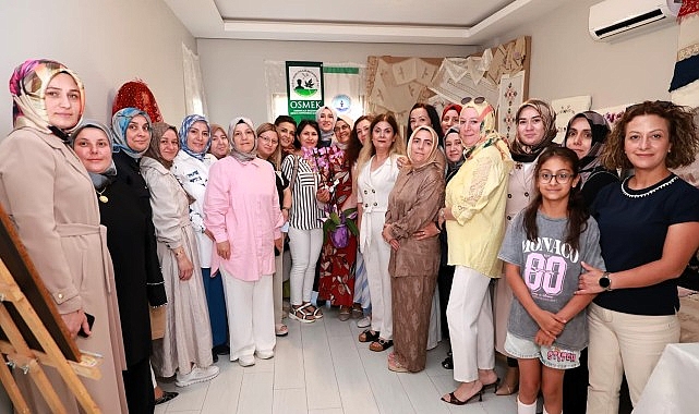 Osmangazi'de Üreten Kadınların 1 Yıllık Emekleri Sergiye Çıktı
