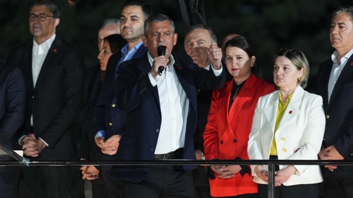 Özgür Özel: Herkesi meydanlara davet ediyorum