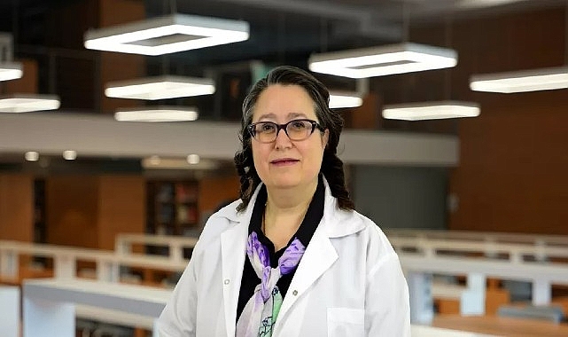 Prof. Dr. Hülya Ensari: "Bağımlılık bir irade sorunu değil, biyopsikososyal bir hastalıktır"