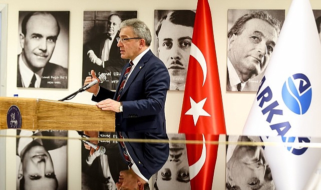 Steinway & Sons Piyanosu DEÜ Devlet Konservatuvarı'nda
