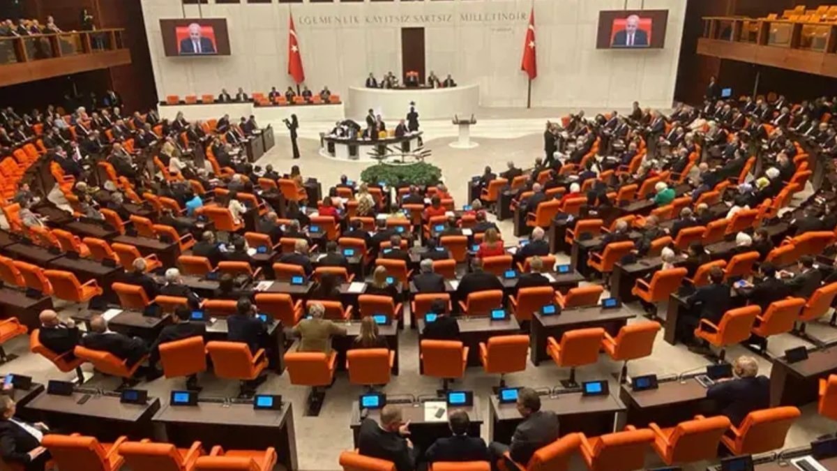 10 soruda 12. Yargı Paketi: Dolandırıcılık ceza indirimi