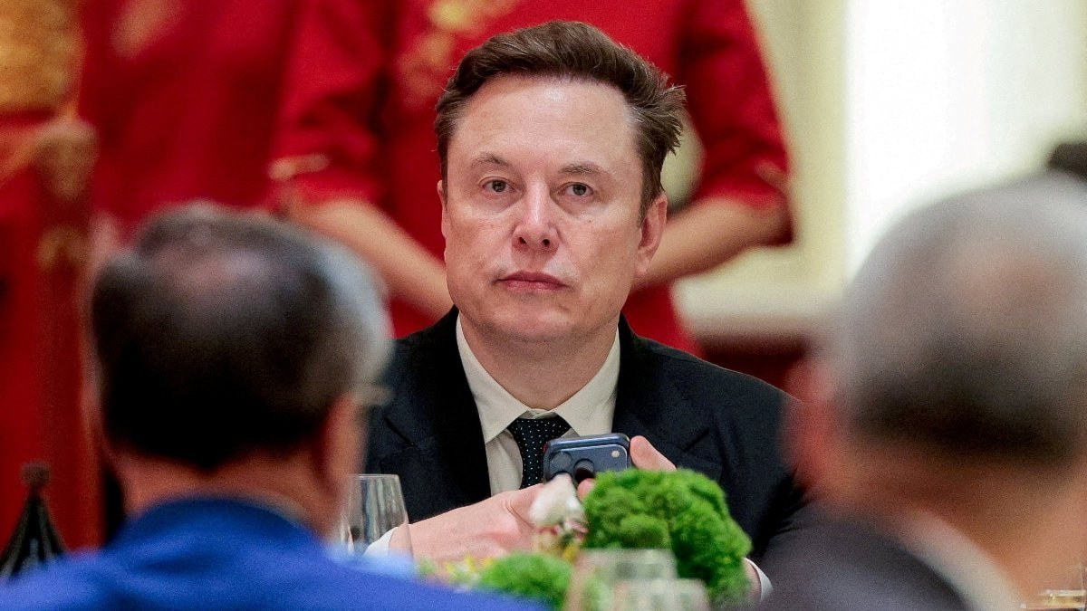 Elon Musk beş haftada 712 milyar dolar kaybetti: Artık trilyoner değil