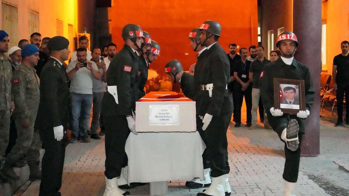 Hakkari'de Cilo Dağı'nda hayatını kaybeden dağcıya veda