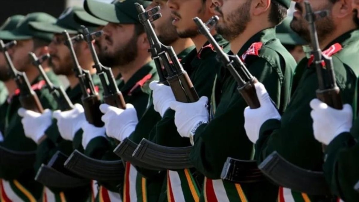 İngiltere'den İran Devrim Muhafızları kararı