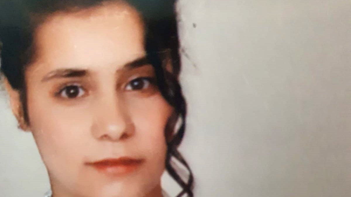 Manisa'da cinayete kurbanı kız 17 yıl sonra toprağa verildi