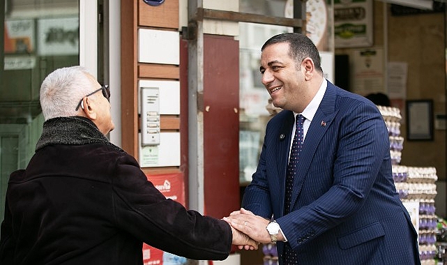 Narlıdere'nin Sokaklarında Artık Filler Geziyor