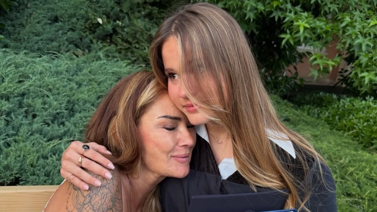 Pınar Altuğ, 18 yıllık evliliğinin sırrını verdi: Küs uyumayın