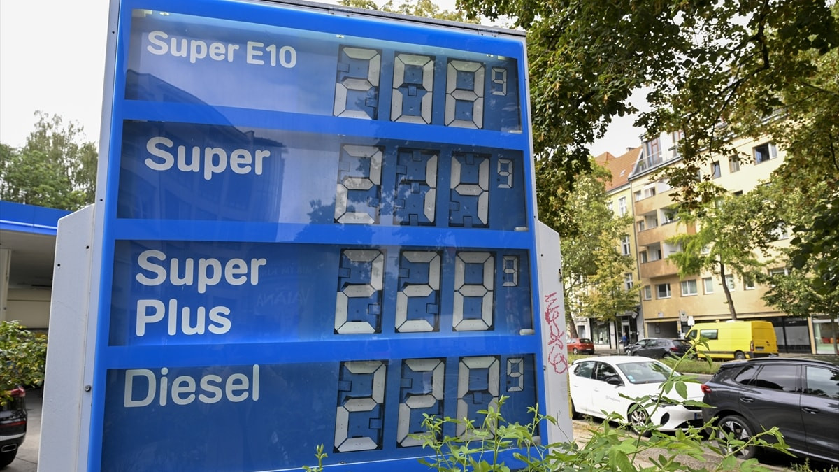 Almanya’da motorin fiyatlarında sert yükseliş: Son 3 ayın zirvesini gördü
