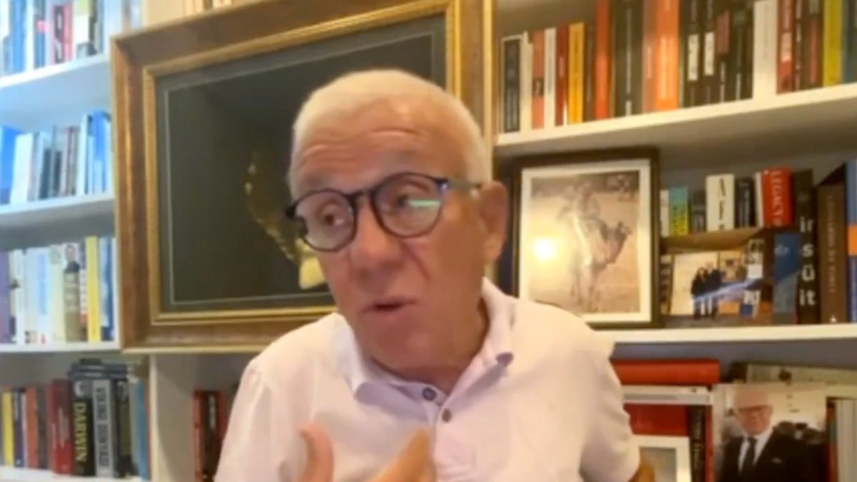 Ertuğrul Özkök'ün Cumhurbaşkanı Erdoğan hakkındaki sözlerine tepki yağıyor