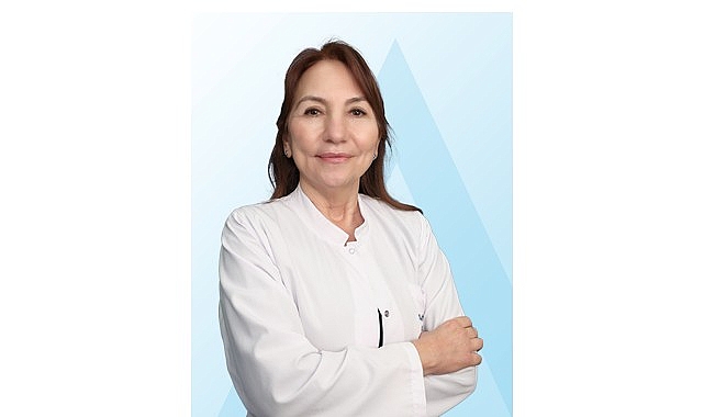 Alzheimer, ilk belirtilerden yaklaşık 20 yıl önce başlıyor!