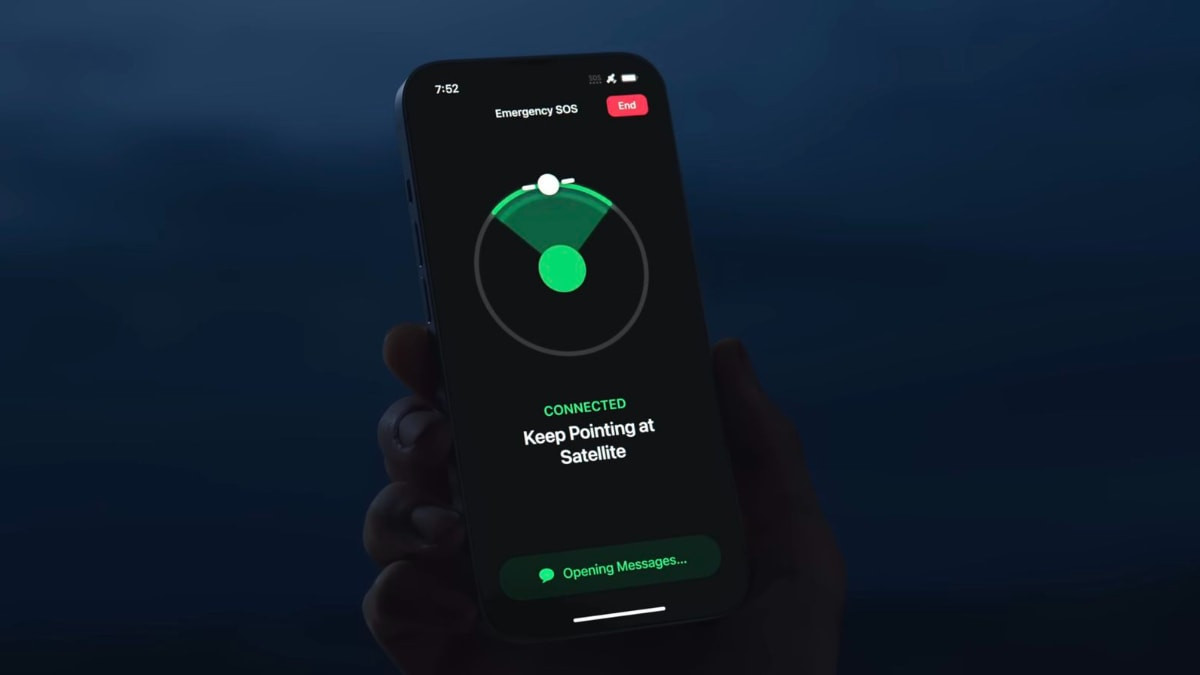 Apple, iPhone'lardaki uydu özelliklerini bir yıl daha ücretsiz yaptı