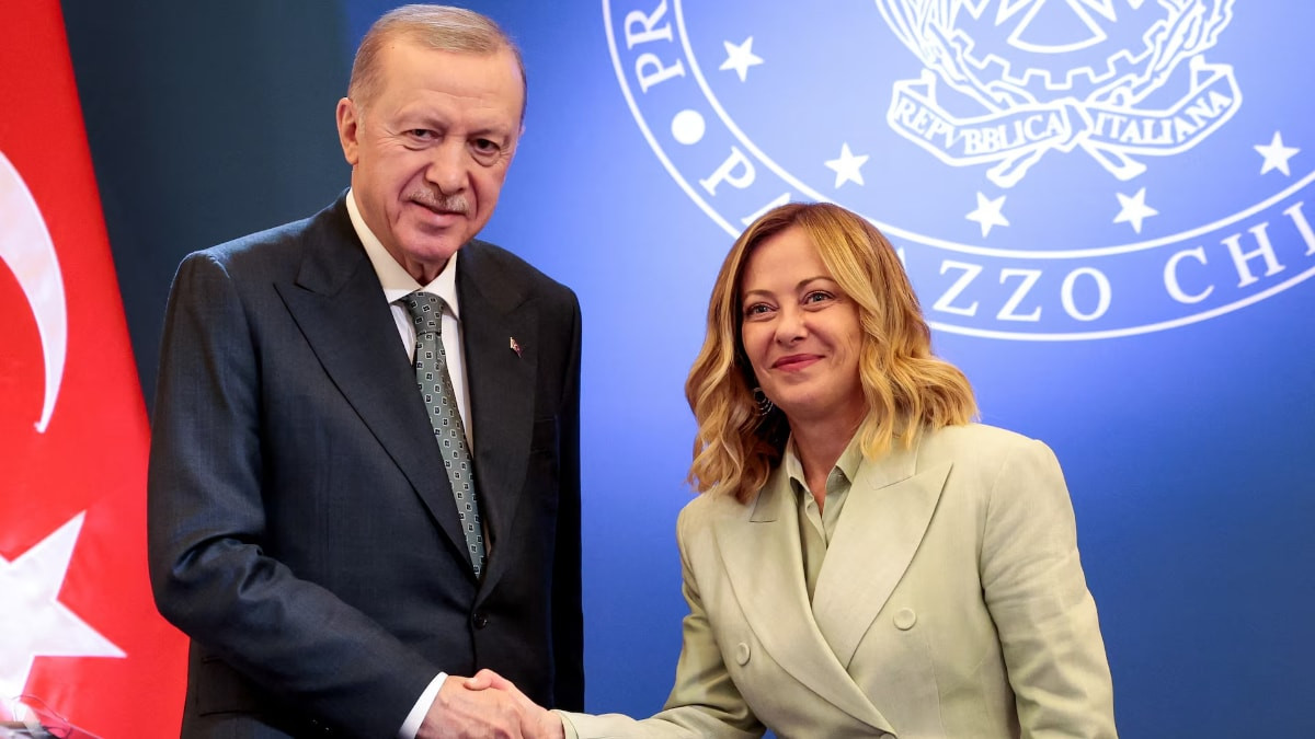 Cumhurbaşkanı Erdoğan'dan Giorgia Meloni'ye 'en uzun başbakanlık' tebriği