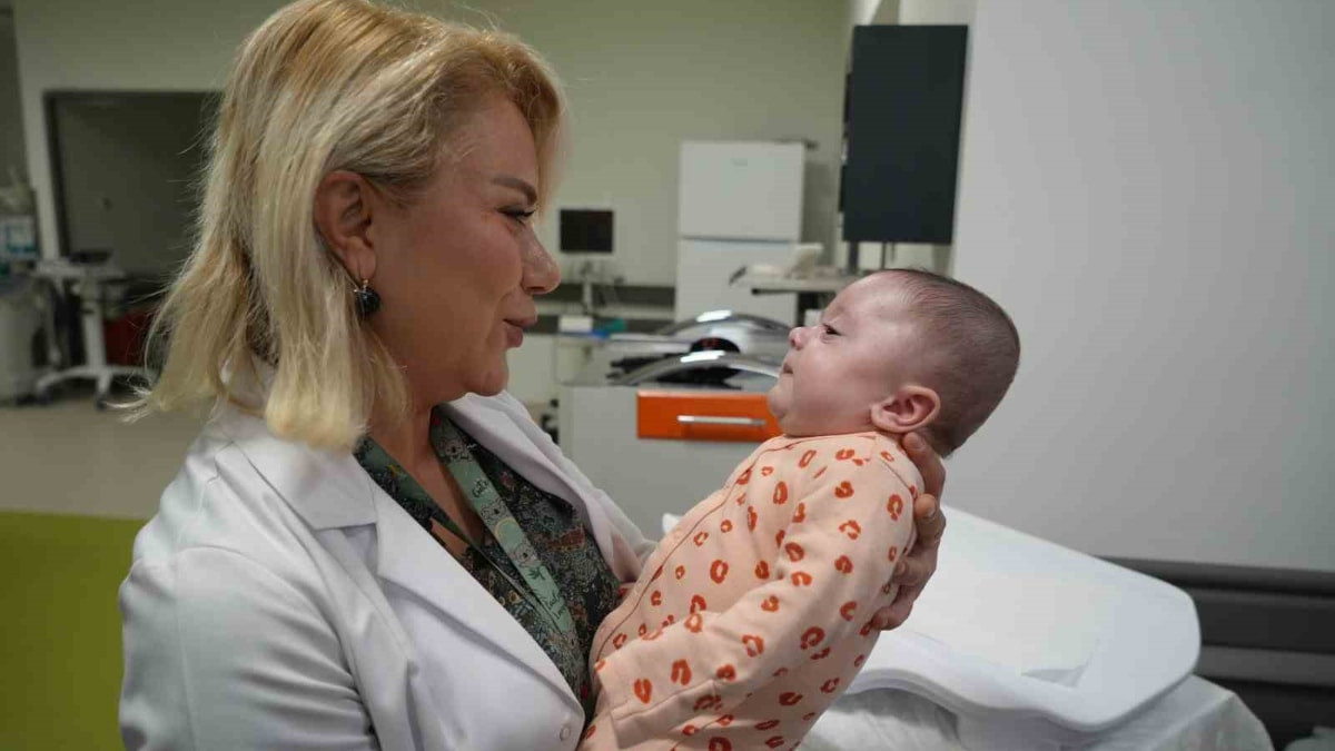 Samsun'da 600 gramlık Bahar bebek, hayata tutunmayı başardı